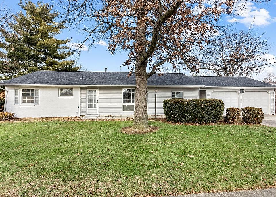 1st image of 2924 Dennis Ln