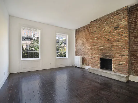 Sold by Sotheby's International Realty | media 17