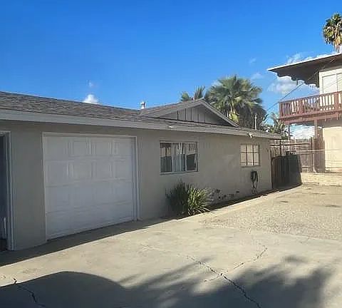 3rd image of 341 Peters Dr
