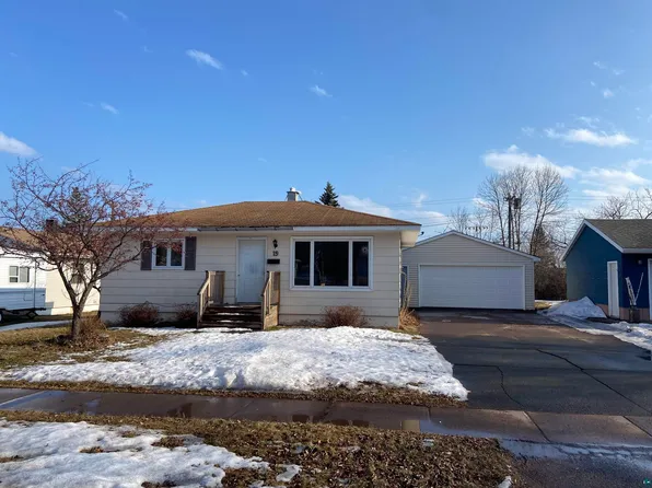 19 Edwards Dr, Silver Bay, MN 55614