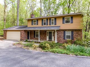 109 Woodridge Ln, Oak Ridge, TN 37830