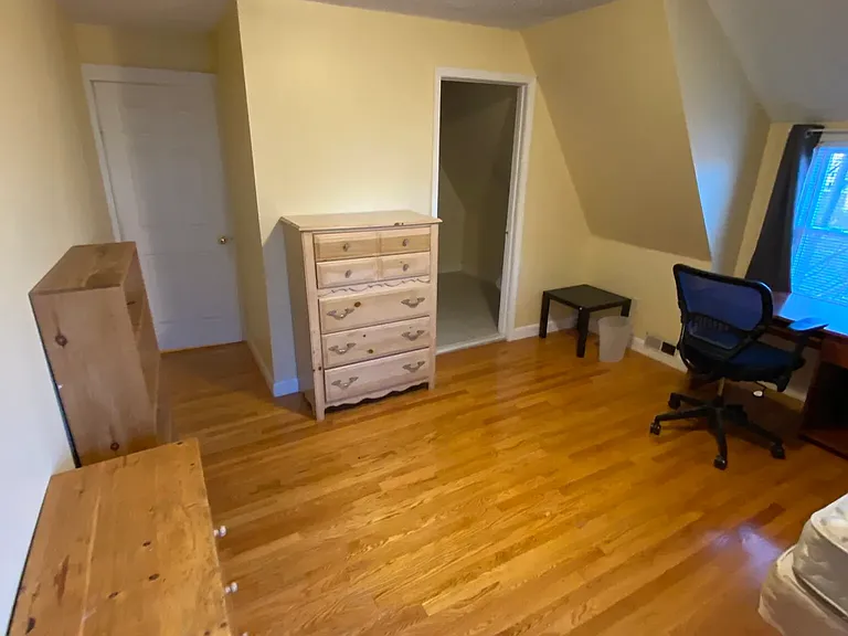 28 Albion St #2 — Photo 13
