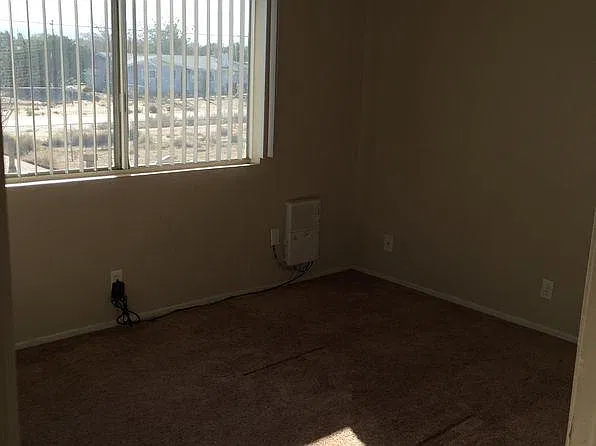 2 bed, 924 sqft, $1,595 — Photo 2