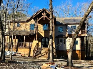 99 Skyhorse Dr, Broken Bow, OK 74728