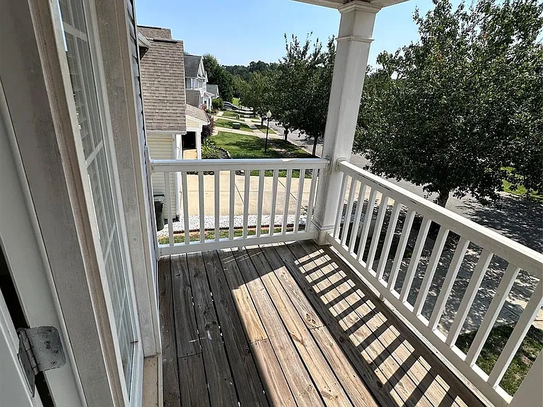 732 Inwood Hill Dr — Photo 16