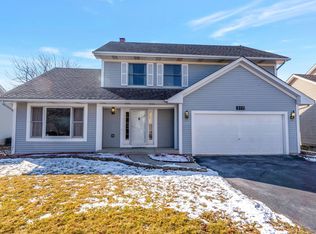 277 Windsor Dr, Bartlett, IL 60103