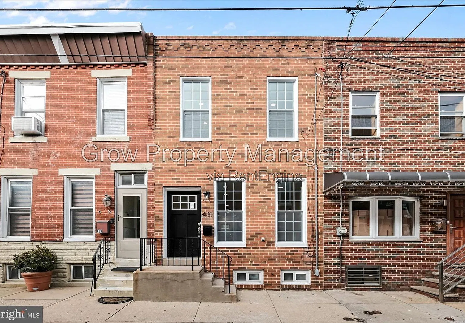 2 bed, 1.0 bath, 840 sqft, $1,837 — Photo 2
