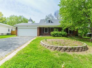 5 Ann Ct, Saint Peters, MO
