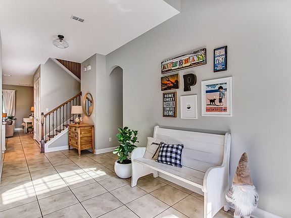 4th image of 96211 Ocean Breeze Dr