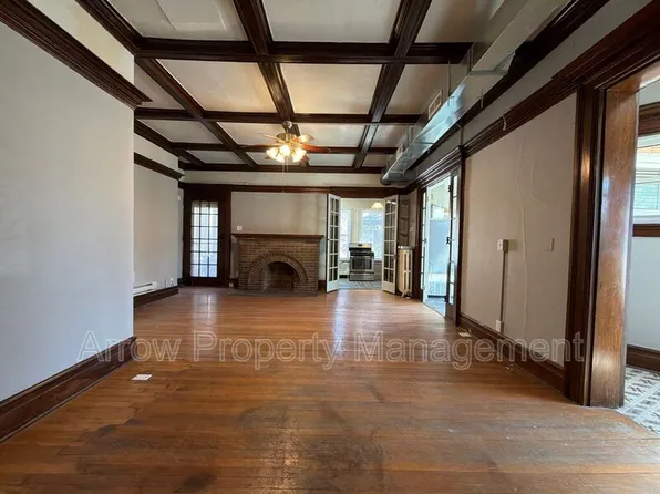 1414 C St Unit 2, Lincoln, NE 68502