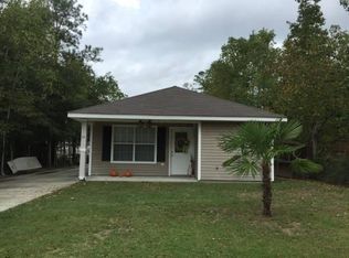 230 Trout St, Waveland, MS 39576