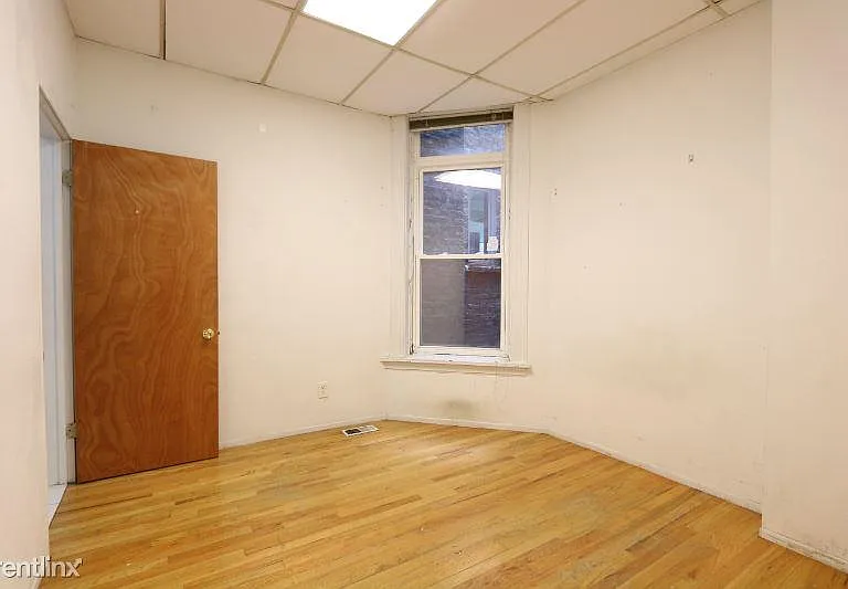 1414 W Polk St #1 — Photo 10