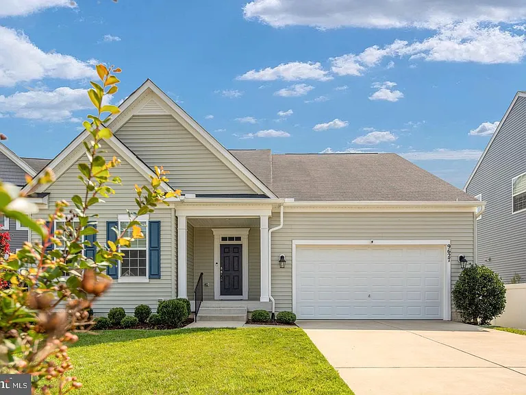 9627 Hillcrest Dr — Photo 5