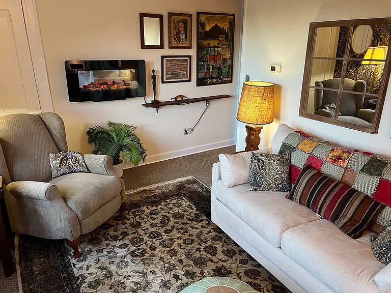 32 Mearns Ave #3 — Photo 1