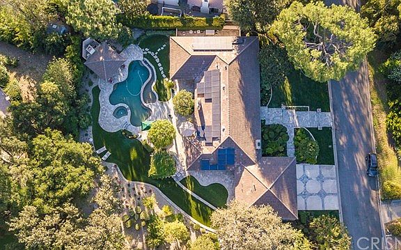 2nd image of 4174 Arrowhead Cir
