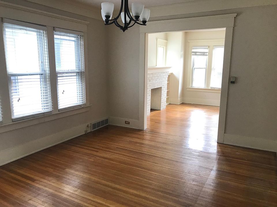1st image of 49 Elmview Pl #2
