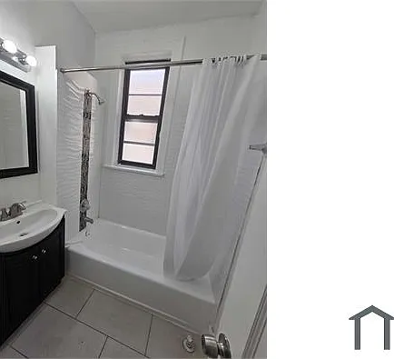 7200 S Bennett Ave #3