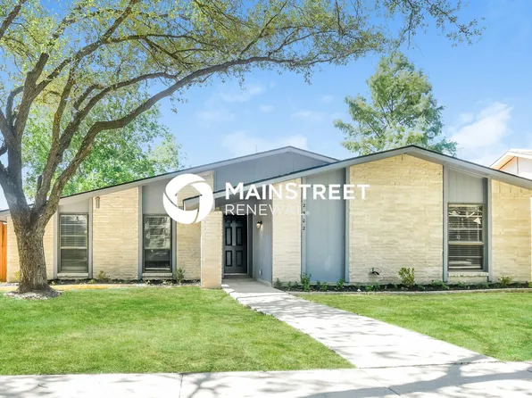 2902 Branch Oaks Dr, Garland, TX 75043