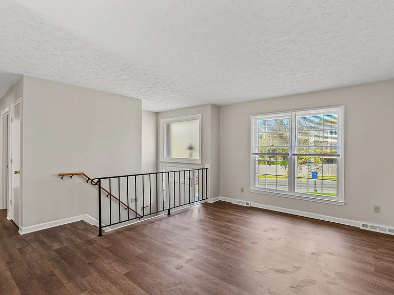 3395 Montavesta Rd — Photo 7