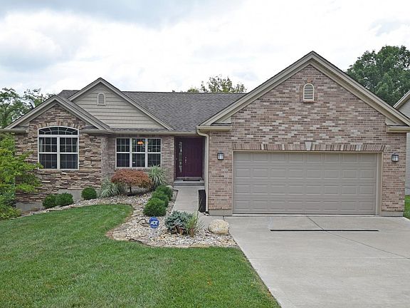 2nd image of 1176 Monteray Cir