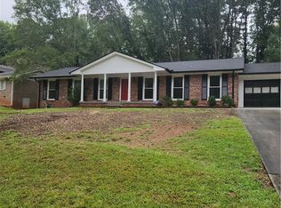 4886 Candlewood Ln, Stone Mountain, GA 30088
