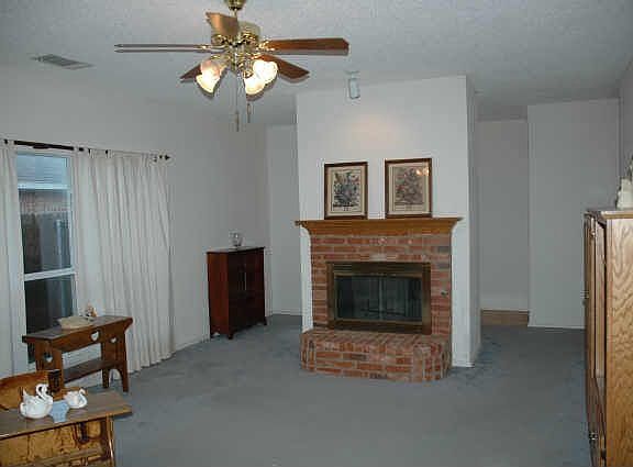 3rd image of 1708 Creekpoint Dr