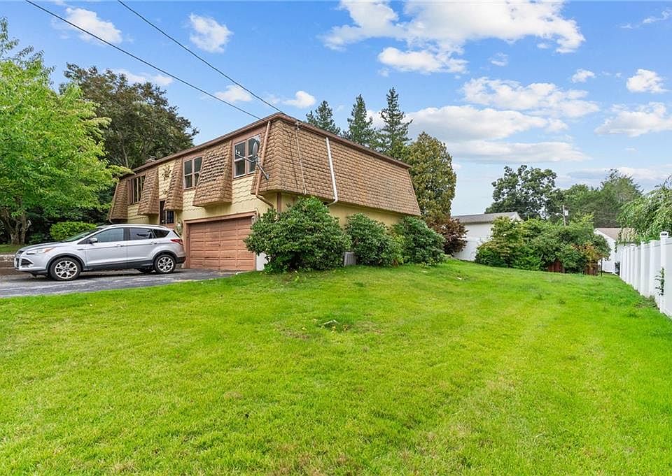 5 Allendale Ave, Johnston, RI 02919 Zillow