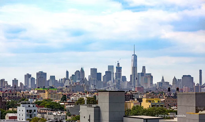 Rented by Manhattan Management LLC | media 89