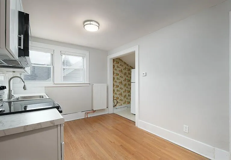 1016 Washington Ave #2 — Photo 6