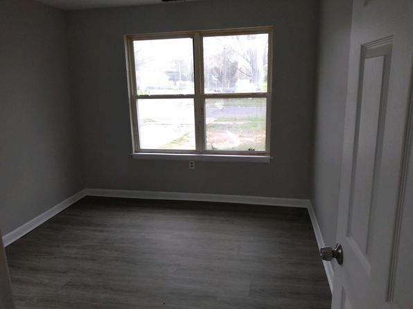 138 Lemmon Ave