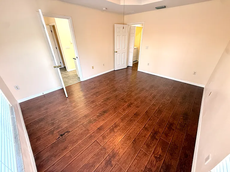 11652 Declaration Dr — Photo 46
