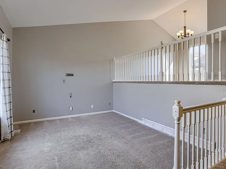 15405 Fillmore Cir — Photo 4