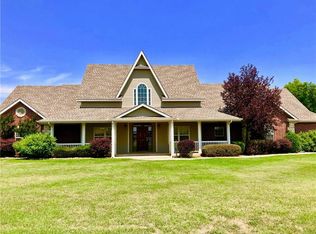 403 Cambrye Dr, Tuttle, OK 73089