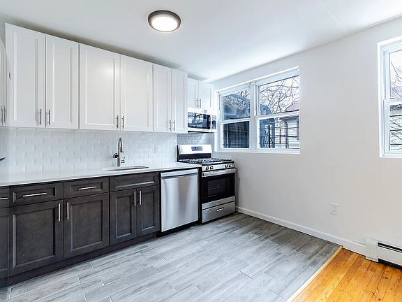 4th image of 1776 Pitman Ave