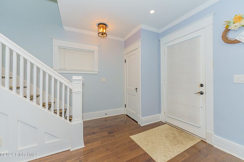5th image of 1139 Keyes Avenue