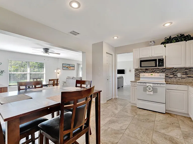 2916 Woodcrest Dr — Photo 23