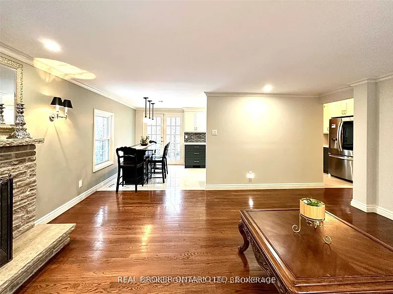 2524 King Richards Pl — Photo 8
