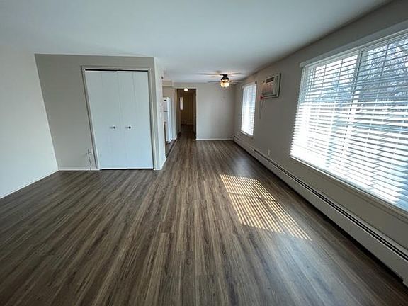3rd image of 294 Clark St #6
