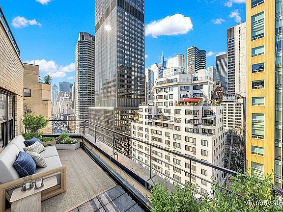 2nd image of 301 E 48th St APT 18E