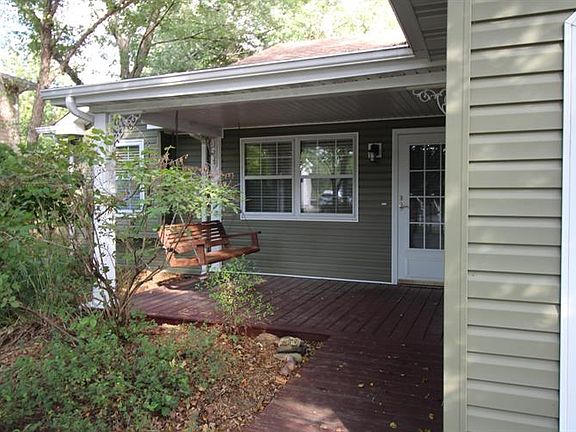 2nd image of 240 N Moonglow Ln
