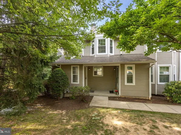 812 Reading Ct #7, West Chester, PA 19380