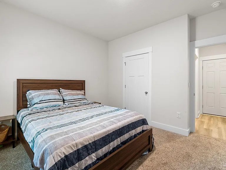 6060 Rutherford Loop — Photo 15