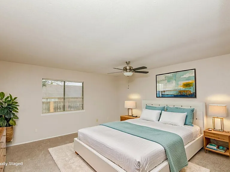3913 Horizon Pl — Photo 11