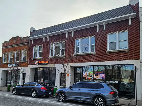 4034 N Milwaukee Ave #2C, Chicago, IL 60641