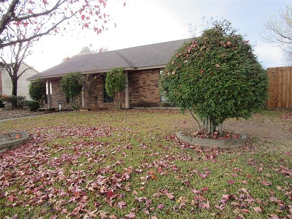 2nd image of 116 S Cannady Dr