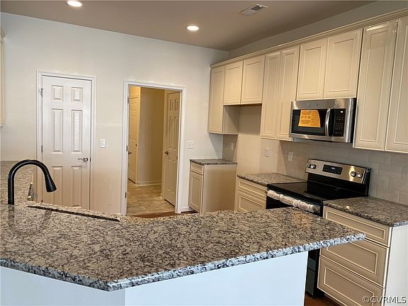 3rd image of 1813 Providence Villas Ct #7D