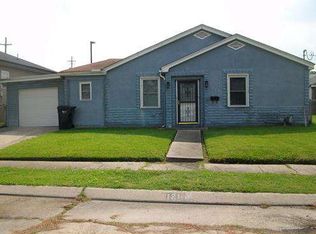 121 Portage Pl, New Orleans, LA 70119