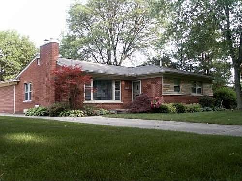 1st image of 255 Williamsbury