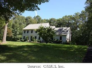 135 Edstrom Rd, Marlborough, CT 06447