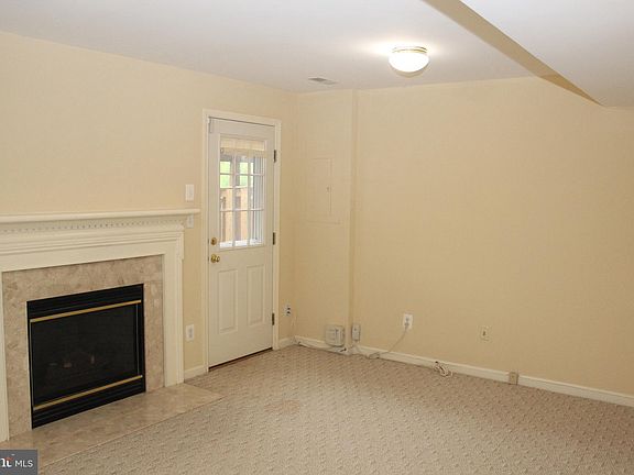 2nd image of 2555 Chase Wellesley Dr